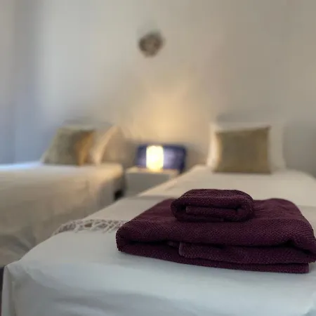 度假居 Charming Old Town House & Peaceful Patio *