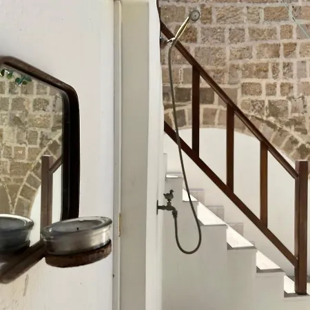 Charming Old Town House & Peaceful Patio 度假居 *